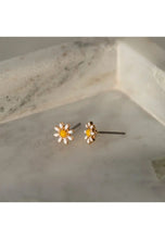 Load image into Gallery viewer, DORIS - DAISY FLOWER ENAMEL STUD EARRINGS