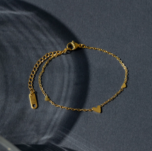Load image into Gallery viewer, Sarah - 3 Small Hearts Bracelet Stainless Steel