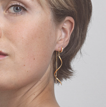 Load image into Gallery viewer, Tina - Swirly Shape Chain Earrings - Stainless Steel