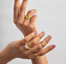 Load image into Gallery viewer, Lyse - Organic Shaped Ring Stainless