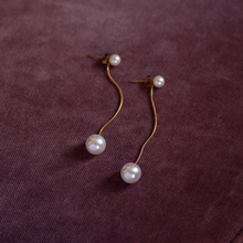 Load image into Gallery viewer, Estelle - Pearl Chain Earrings Stainless Steel