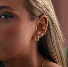 Load image into Gallery viewer, Aurora - Crystal Star Ear Cuff