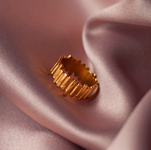 Load image into Gallery viewer, Cleo - Sculpture Wide Adjustable Ring Stainless Steel
