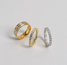 Load image into Gallery viewer, Daria - Thin Crystal Crown Ring