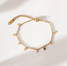 Load image into Gallery viewer, Lia Tiny Oval Bracelet Stainless Steel