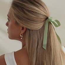 Load image into Gallery viewer, Adara Pearl Earrings