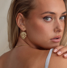 Load image into Gallery viewer, Arwa Monstera Earrings