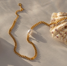 Load image into Gallery viewer, Estelle Pearl Chain Necklace Stainless Steel