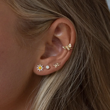 Load image into Gallery viewer, Doris Daisy Enamel Set