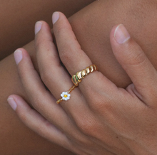 Load image into Gallery viewer, Lisa Flower Gold Bead Ring
