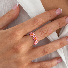 Load image into Gallery viewer, Elsa Flower Bead Ring