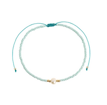 Load image into Gallery viewer, Alba Bead with Pearl Macrame Bracelet