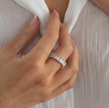 Load image into Gallery viewer, Julia Crystal Bank Ring