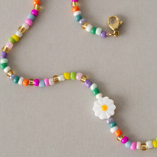 Load image into Gallery viewer, Tove Daisy Flower Colorful Bead Summer Necklace