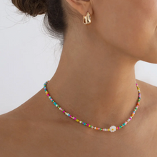 Load image into Gallery viewer, Tove Daisy Flower Colorful Bead Summer Necklace