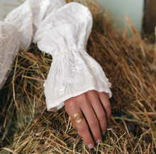 Load image into Gallery viewer, Helene Circle Adjustable Ring Stainless Steel