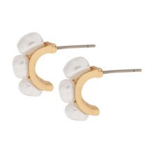 Load image into Gallery viewer, Essie Pearl Hoop Stud Earrings