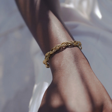 Load image into Gallery viewer, Alexis Chunky Statement Chain Bracelet Stainless Steel