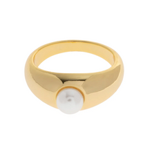 Load image into Gallery viewer, Essie Chunky Pearl Ring