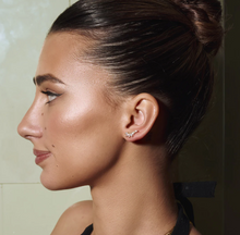 Load image into Gallery viewer, Zubi Crystal Leaf Ear Climber Earrings