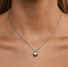 Load image into Gallery viewer, Julie Hanging Heart Necklace Stainless Steel