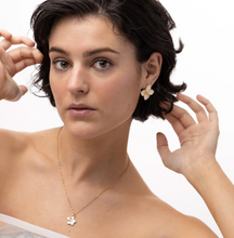 Load image into Gallery viewer, Gene White Enamel Flower Necklace