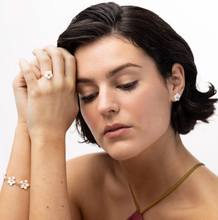 Load image into Gallery viewer, Ellen White Flower Adjustable Ring Stainless Steel