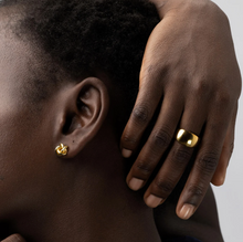 Load image into Gallery viewer, Venus Dome Chunky Ring Stainless Steel