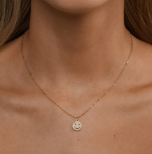 Load image into Gallery viewer, Lovely Smiley Face Charm Dangling Necklace