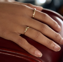Load image into Gallery viewer, Noya Dragonfly Crystal Ring