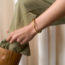 Load image into Gallery viewer, Elma Layered Bangle Bracelet Stainless Steel