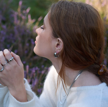 Load image into Gallery viewer, Maria Interlocked Ring Stainless Steel