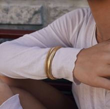 Load image into Gallery viewer, Miva Rounded Chain Bracelet Stainless Steel