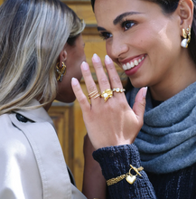 Load image into Gallery viewer, Emilia Heart Chain Bracelet Stainless Steel