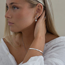 Load image into Gallery viewer, Essential Bangle Gold