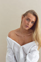 Load image into Gallery viewer, IRIS - GOLD HOOP EARRINGS