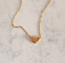 Load image into Gallery viewer, Eloise - Simple Heart Necklace Stainless Steel
