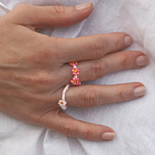 Load image into Gallery viewer, Elsa Flower Bead Ring
