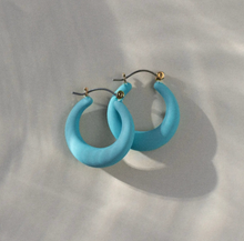 Load image into Gallery viewer, Donna Plastic Hoop Earrings
