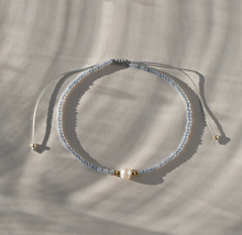 Load image into Gallery viewer, Alba Bead with Pearl Macrame Bracelet
