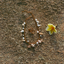 Load image into Gallery viewer, Nora Shell Charm Necklace
