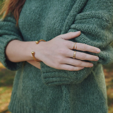 Load image into Gallery viewer, Tone Hammered Adjustable Ring Stainless Steel
