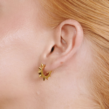 Load image into Gallery viewer, Elda Spike Hoop Earrings - Stainless steel
