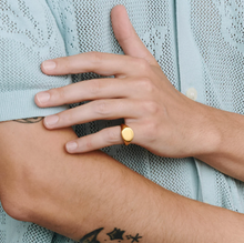 Load image into Gallery viewer, Ian Signet Ring Stainless Steel
