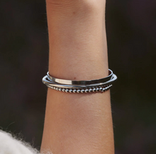 Load image into Gallery viewer, Selma Sleek Bracelet Stainless Steel
