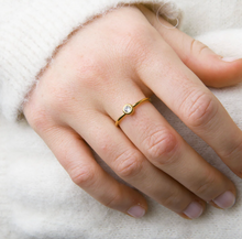 Load image into Gallery viewer, Lovelia Crystal Ring Stainless Steel
