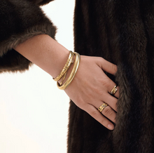 Load image into Gallery viewer, Isobel-Crystal Ring Stainless Steel
