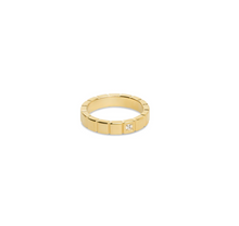 Load image into Gallery viewer, Emelyn Crystal Ring Stainless Steel
