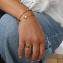 Load image into Gallery viewer, Mae Flower Bracelet Stainless Steel
