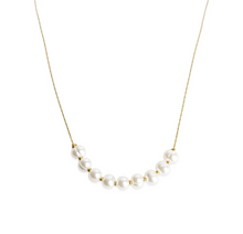 Load image into Gallery viewer, Loanna Delicate Pearl Necklace Stainless Steel

